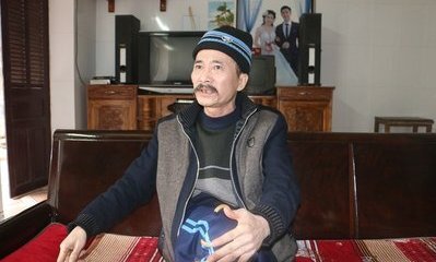 Video: Người chồng bị vợ nhốt 3 năm trong