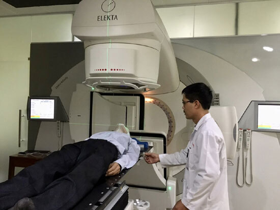 Lý giải nguyên nhân Việt Nam thu hút 300.000 người nước ngoài đến khám, chữa bệnh