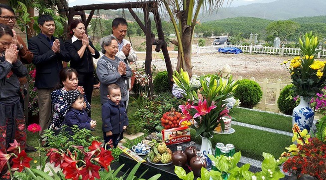 Bài văn khấn tảo mộ tiết thanh minh tại mộ và tại nhà riêng đầy đủ và đúng chuẩn nhất