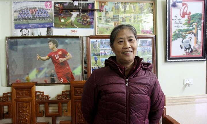 Hé lộ những món quà sinh nhật đầy ắp tiếng cười trong tuổi thơ của Công Phượng