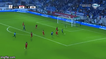 Video: Đặng Văn Lâm cản phá bằng đầu ngón tay, cứu thua đẳng cấp cho tuyển Việt Nam