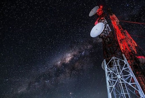 Lời cảnh báo của Nga khi phát hiện vệ tinh quân sự Mỹ diễn tập ngoài không gian