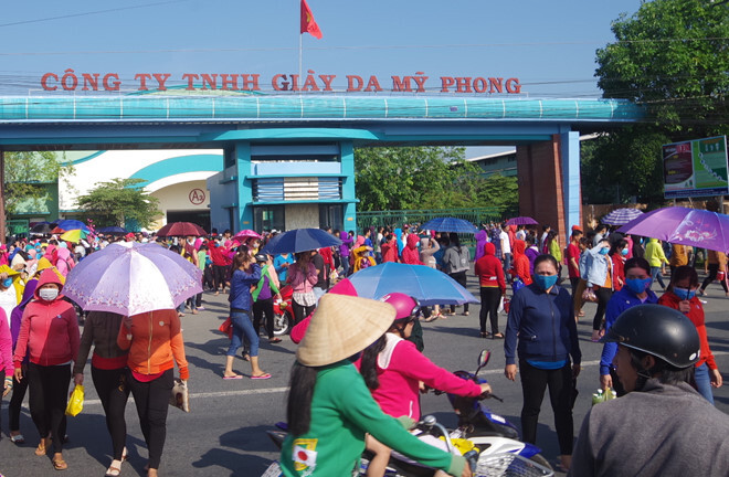 Hơn 10.000 công nhân lao đao vì mất việc giáp Tết Nguyên đán