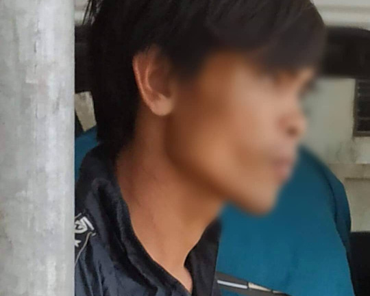 Giải cứu bé gái 2 tháng tuổi bị cha ruột ngáo đá ôm chặt tử thủ