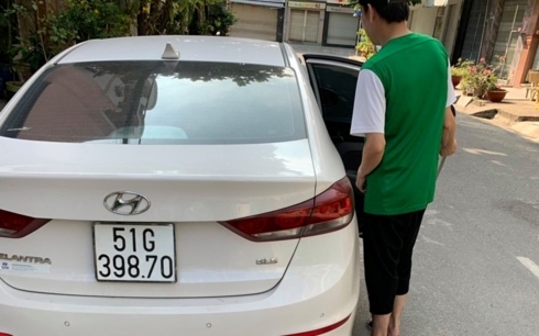 Đi chúc tết, người đàn ông Trung Quốc bị cướp gần 1 tỷ đồng