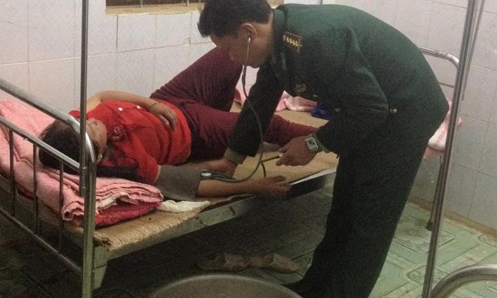 Vợ ăn lá ngón tự tử vì giận chồng ngày Tết