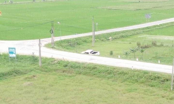 Vụ vây ráp nhóm thanh niên ôm súng cố thủ trên ô tô: Khống chế được 1 trong 2 đối tượng