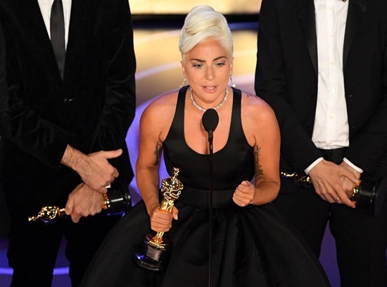 Oscar 2019: Lady Gaga giành tượng Vàng,