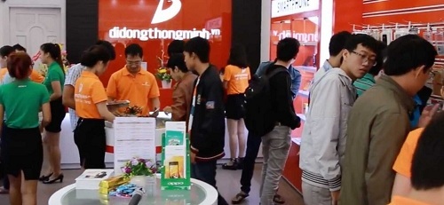 Loạn thị trường điện thoại xách tay: Di động thông minh không xuất được hóa đơn VAT cả hệ thống?