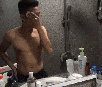 Đồng đội đăng video 