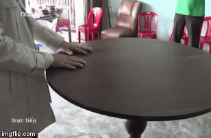 Video: Mục sở thị “chiếc bàn hiểu tiếng người” ở Đà Lạt