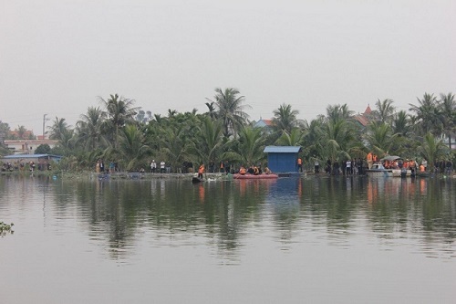 Khởi tố ác phụ dùng gậy gỗ sát hại chồng rồi phi tang xác