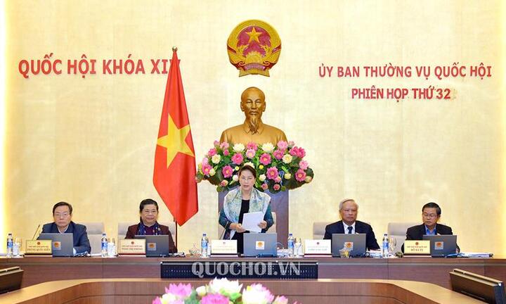 UBTVQH xem xét, thông qua các Nghị quyết về công tác tổ chức, cán bộ