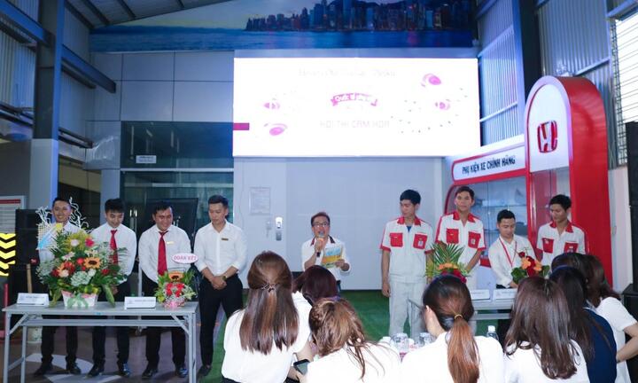 Honda Ô tô Gia Lai - Hội thi cắm hoa Chào mừng ngày Quốc tế Phụ nữ 8-3