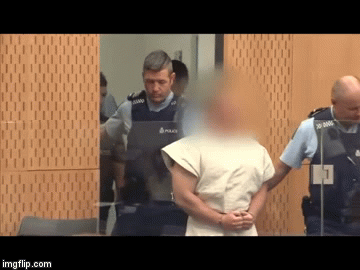 Những hình ảnh đầu tiên về nghi phạm xả súng đẫm máu tại New Zealand khi ra tòa án