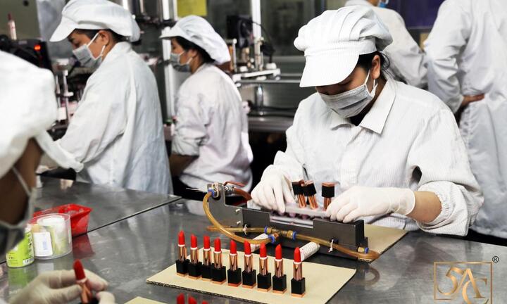 M&M Việt Nam gia nhập thị trường mỹ phẩm với “tân binh” Make Up 5AC