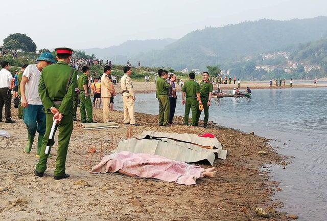 Tin tức thời sự 24h mới nhất ngày 22/3/2019: 8 học sinh Hòa Bình chết đuối thương tâm ở sông Đà