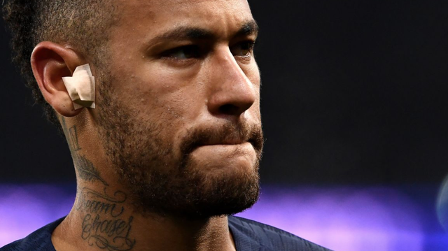 Neymar có thể bị treo giò 3 trận vì 