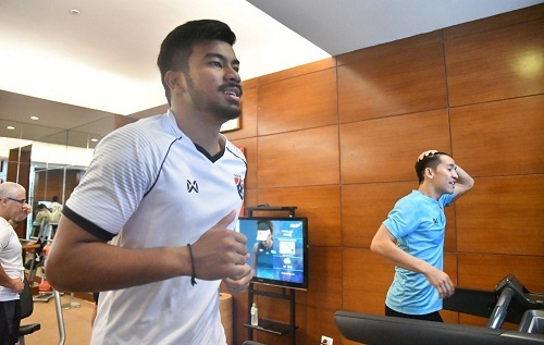 HLV Thái Lan yêu cầu đội tuyển tập nặng trước trận đấu với U23 Việt Nam