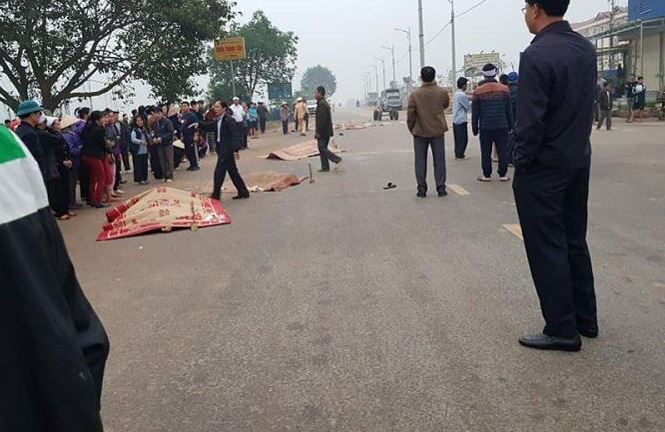 Vụ xe khách đâm đoàn đưa tang, 7 người chết: Xe khách chạy sai lộ trình