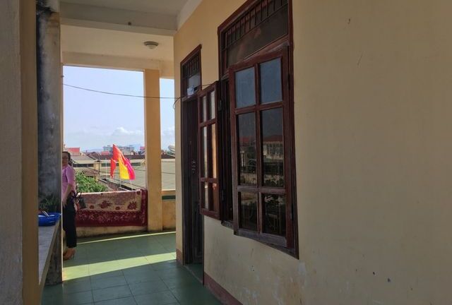 Tin tức thời sự 24h mới nhất ngày 4/4/2019: Nữ sinh lớp 11 tự sinh con trong ký túc xá rồi giấu trong sọt rác