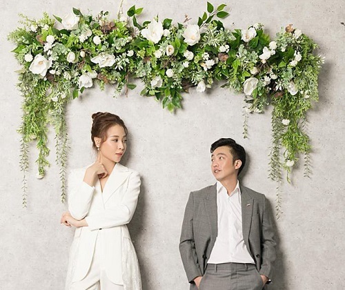 Cường Đô La đăng ảnh cưới với Đàm Thu Trang?