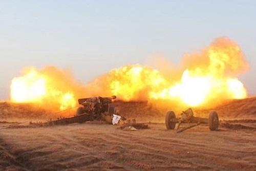 Syria: Phiến quân bất ngờ nã rocket, tấn công đầu não của Nga