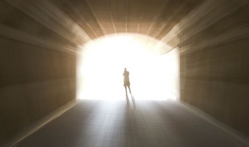 Bí ẩn cuộc sống sau cái chết: Con người cảm thấy ‘tuyệt vời hơn’ ở thế giới bên kia?