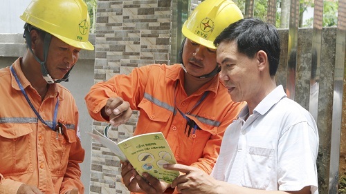 Lập 3 đoàn kiểm tra thực hiện tăng giá điện