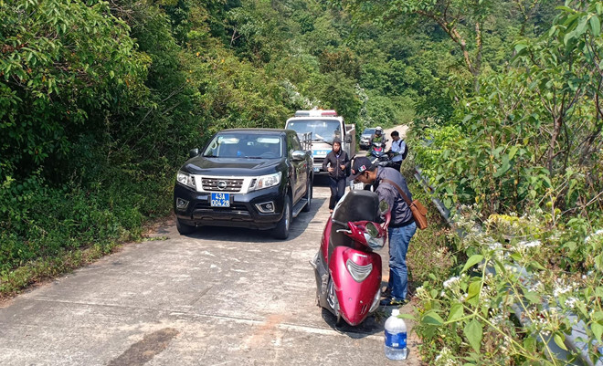 Nữ sinh viên tử vong thương tâm sau cú đâm vào taluy trên núi Sơn Trà