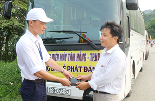 Nhặt được của rơi, thiếu úy cảnh sát hình sự tìm cách trả lại người bị mất