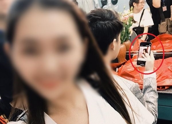 Fan phát hiện chi tiết bất ngờ trong tấm hình của trợ lý Noo Phước Thịnh