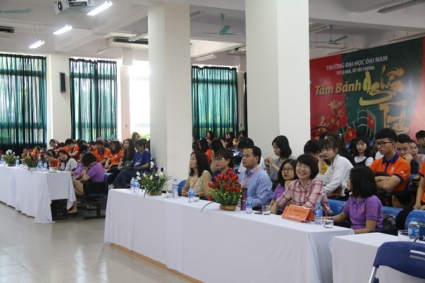 SV Đại Nam truyền thông điệp cứu môi trường trong chung kết Olympic tiếng Anh 2019