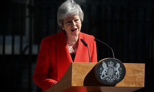 Thủ tướng Theresa May vừa từ chức, Công đảng Anh lập tức kêu gọi tổng tuyển cử 