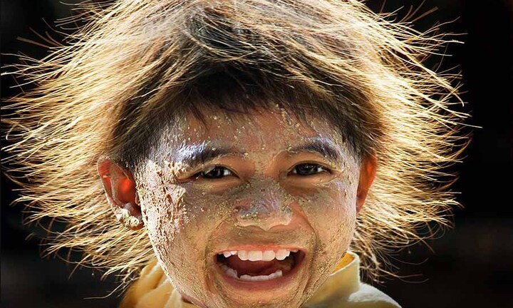 Tác phẩm “Mặt nạ bùn” của Nghệ sĩ nhiếp ảnh Huy Tịnh: Giành huy chương vàng tại cuộc thi ảnh nghệ thuật quốc tế Magic Art Group 2019