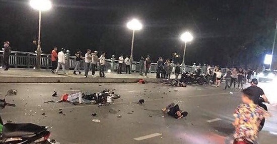 Hai xe máy đấu đầu trong đêm, 4 người thương vong tại Lạng Sơn