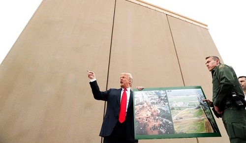 Ông Trump tuyến bố đánh thuế lên hàng hóa Mexico để giải quyết khủng hoảng nhập cư