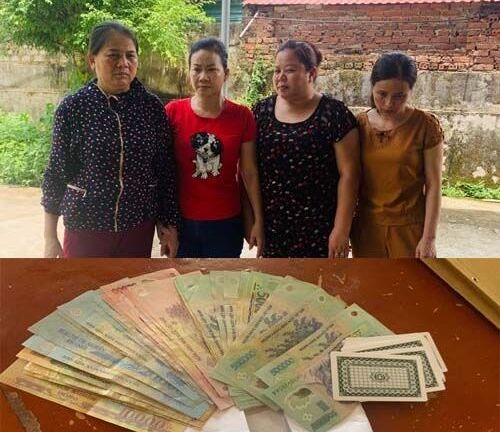 Thanh Hóa: Bốn nữ quái bị bắt quả tang khi đang say sưa đánh bạc