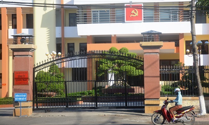 Cán bộ sau điều động bỗng