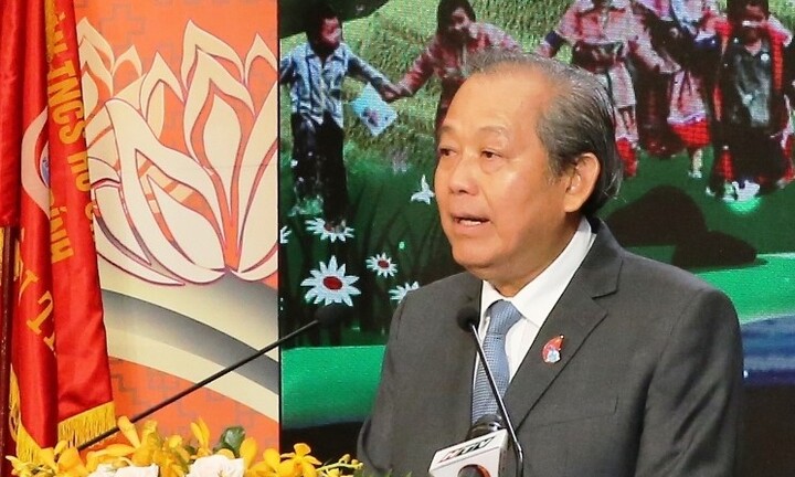 Quỹ Học bổng Vừ A Dính kỷ niệm 20 năm: Một chặng đường  "lên rừng xuống biển " kết nối yêu thương
