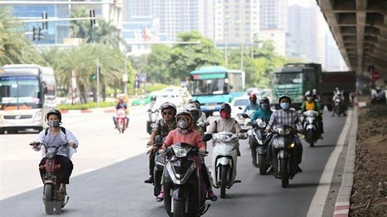 Kết thúc mưa dông, Hà Nội chuẩn bị quay cuồng trong nắng nóng kéo dài