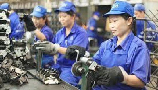 Điều chỉnh tuổi nghỉ hưu cần được thực hiện sớm, bảo đảm các yếu tố kinh tế - xã hội
