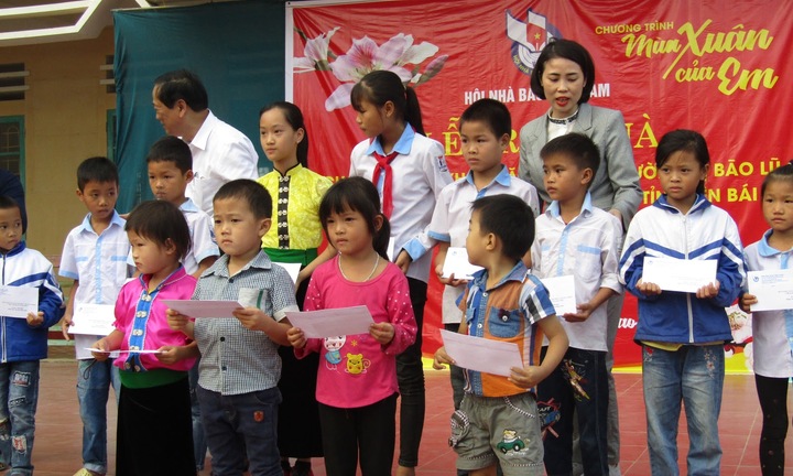 Bệnh viện thẩm mỹ Đông Á: “Điểm đến” thẩm mỹ vì con người 