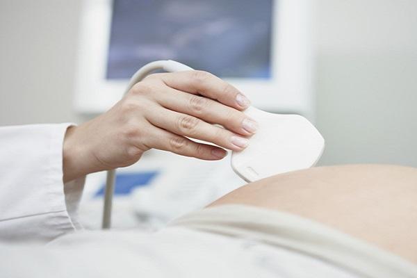 Khám thai lần đầu khi nào? 