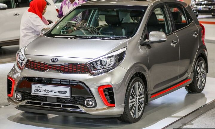 Cận cảnh ô tô Kia giá 