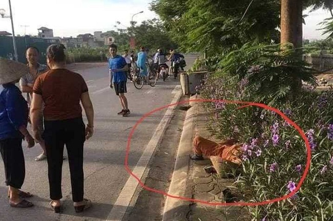 Tin tức tai nạn giao thông mới nhất hôm nay 7/7/2019: Tài xế taxi đâm tử vong nữ lao công rồi bỏ trốn