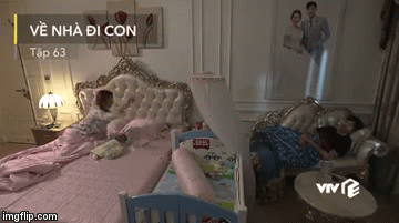 Phim Về nhà đi con tập 63: Bất ngờ hình ảnh Vũ lóng ngóng pha sữa cho con buổi đêm