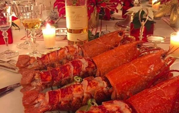 Bộ trưởng Môi trường Pháp từ chức sau cáo buộc tiêu hoang, tiệc tùng xa xỉ