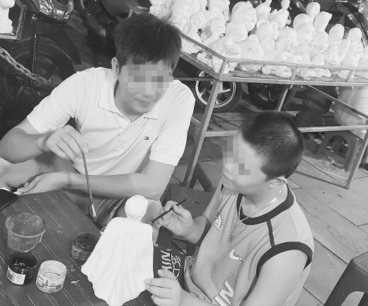 Chuyện về chú “Gà trống” miệt mài cùng con “nhặt chữ” và lớn lên