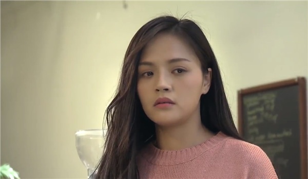 Thu Quỳnh không dám xem cảnh Vũ ngoại tình trong “Về nhà đi con” vì sợ chuyện cũ